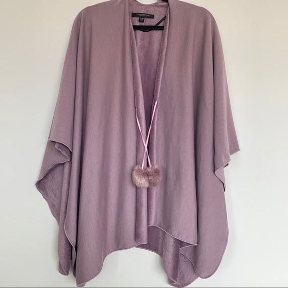 MARC NEW YORK One Size Pancho Puff Balls RN#54163